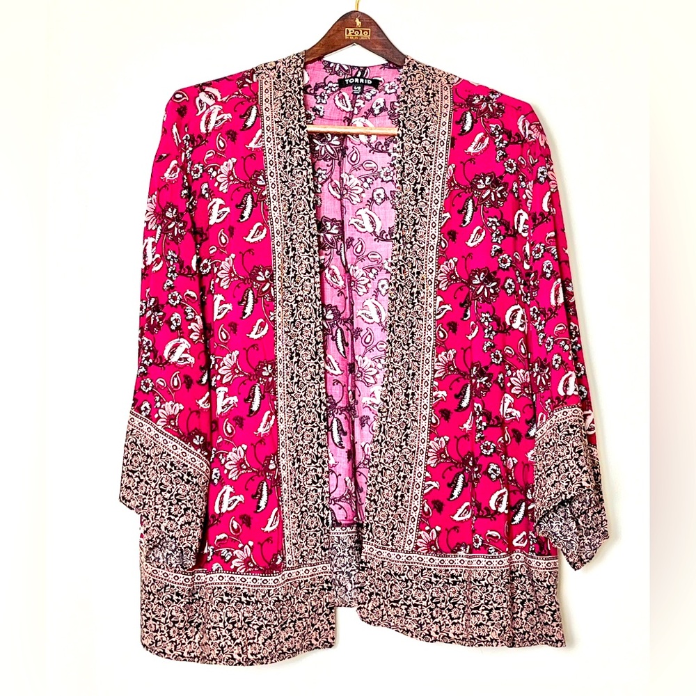 Torrid Kimono Top Women’s 1/2 Pink Black Print Open‎ Front Blouse Boho Witchy